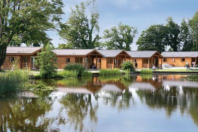 Disabled lakeside holiday cabins in Wales