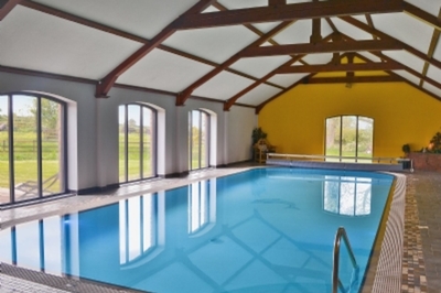 Accessible disabled access luxury cottage with hot tub and pool in Cumbria, UK