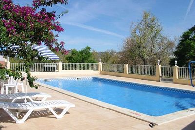 Accessible villa with pool hoist in the Algarve