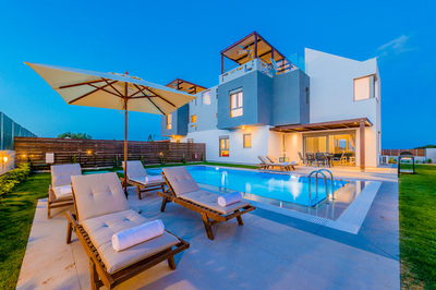 Accessible luxury villa with swimming pool in Rhodes, Greece