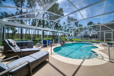 Disabled Orlando villa with pool and mobile hoist, Florida