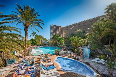 Accessible hotel with pool hoist in Gran Canaria
