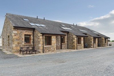 Accessible stone cottage near Lancaster, Lancashire, with onsite fishing