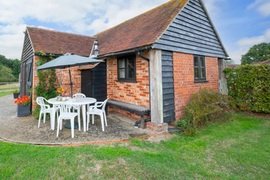 Toll Farm - The Dairy Cottage in Herstmonceux