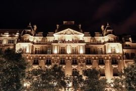 Fraser Suites Le Claridge Champs-Elysées in Paris