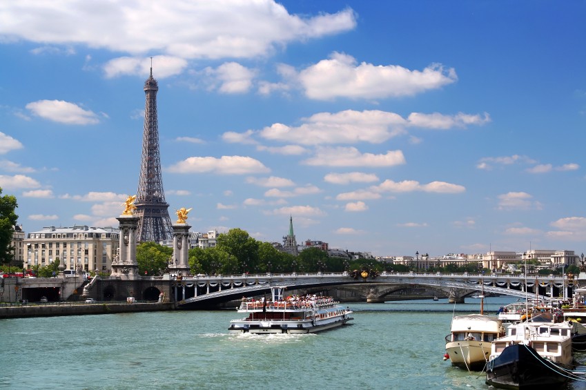 Eiffel tower and the Seine, Paris