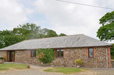 Disabled accommodation with farm in Cornwall