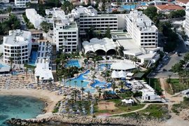 Hotel Adams Beach in Nissi Beach