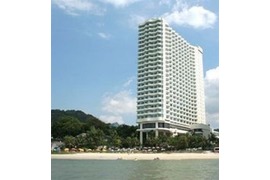 Rainbow Paradise Beach Resort in Penang