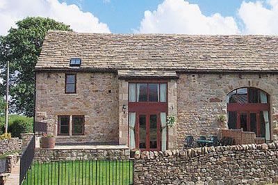 Disabled accommodation with farm in Yorkshire