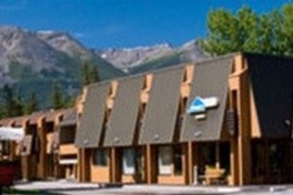 Marmot Lodge in Jasper