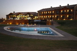 Hotel Spa Aguas De Los Mallos in Huesca