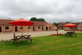 Southolme Lodges - Oak Lodge in Pickering
