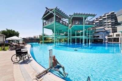 Accessible hotel with pool hoist in Antalya, Turkey