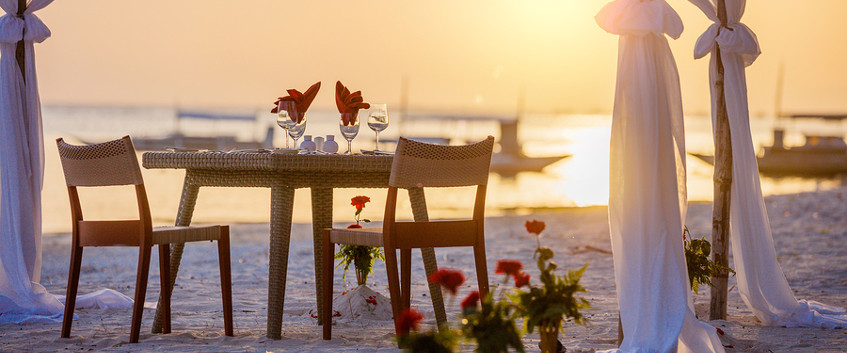 Valentine's Day meal on the beach
