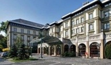 Accessible Spa Hotel image