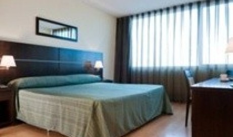 Accessible 4 star hotel image
