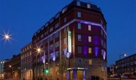 Accessible three star hotel image