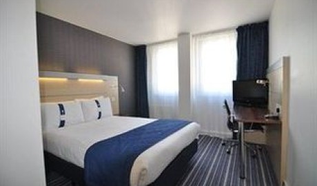 Accessible three star hotel image