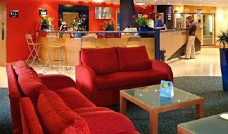 Accessible three star hotel image