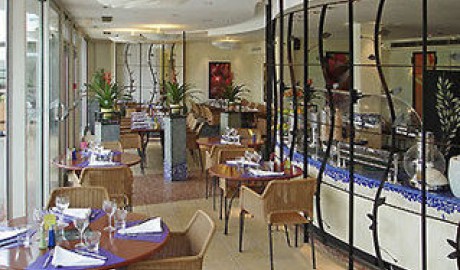 Accessible three star hotel image