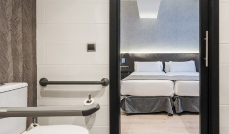 Barcelona city centre hotel image