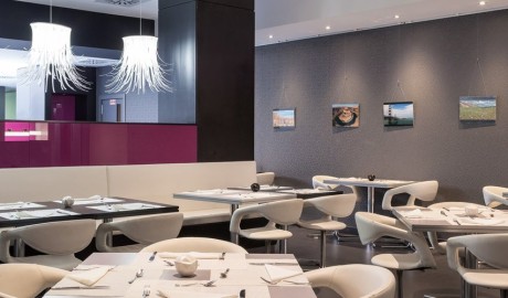 Barcelona city centre hotel image