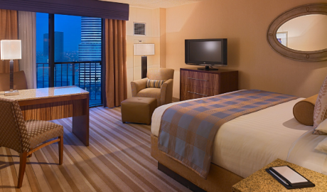 Downtown accessible hotel image