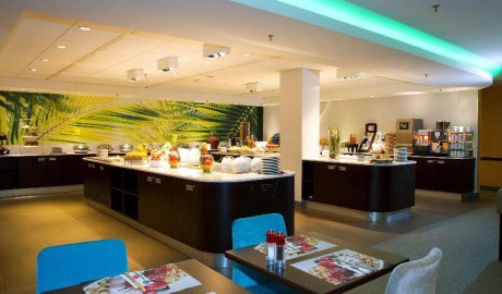 Accessible 4 star hotel image