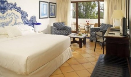 Wheelchair friendly beach hotel image