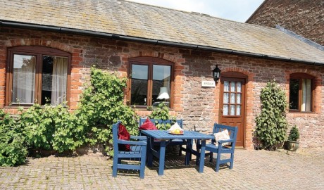 Courtyard Cottage image