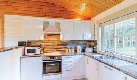 Countryside Log Cabin image