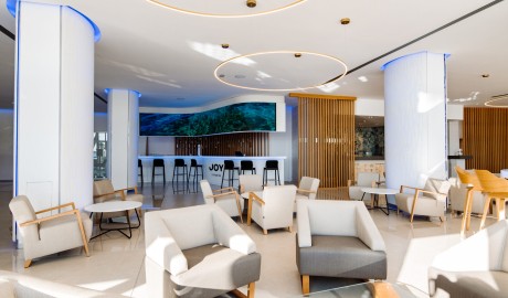 Wheelchair friendly beach hotel image
