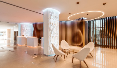 Wheelchair friendly beach hotel image