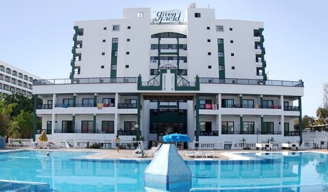 Wheelchair friendly beach hotel image