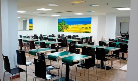 Wheelchair friendly beach hotel image