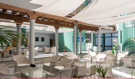 Wheelchair friendly beach hotel image