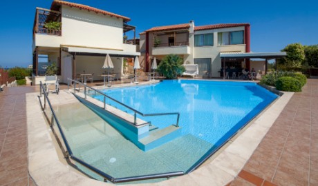 Wheelchair friendly beach hotel image