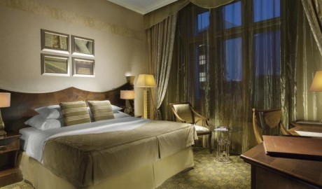 Accessible Luxury Hotel image