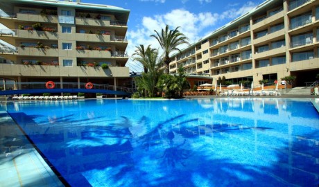 Wheelchair-Friendly Beach Hotel image