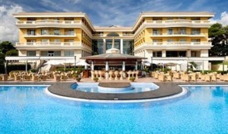 Family friendly Beach Hotel image