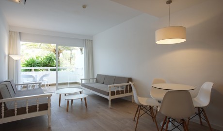 Balearic Sea Hotel - Accessible Studios image