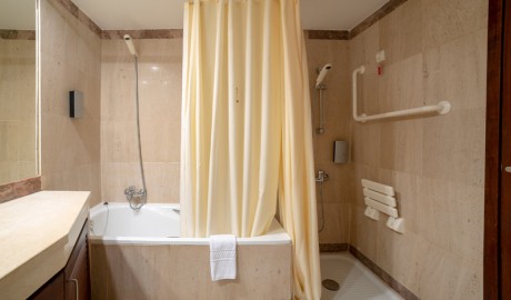 Wheelchair friendly beach hotel image