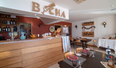 Wheelchair friendly beach hotel image