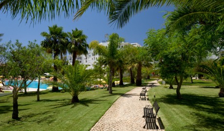 Wheelchair friendly beach hotel image