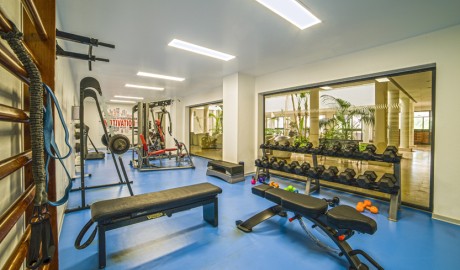 Wheelchair friendly beach hotel image
