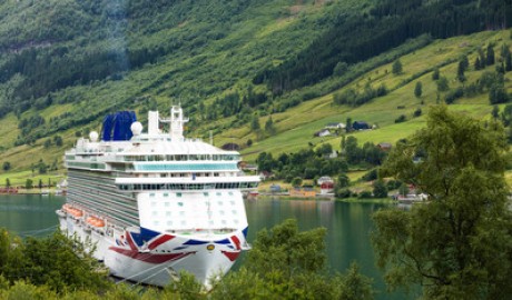 P&O World Cruises image