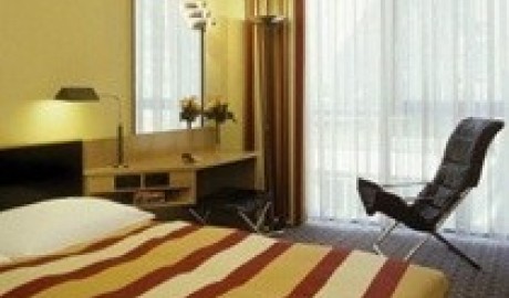 Accessible 4 star hotel image