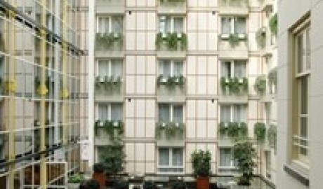 Accessible 4 star hotel image