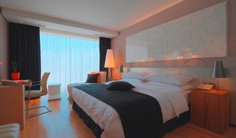 Accessible 4 star hotel image